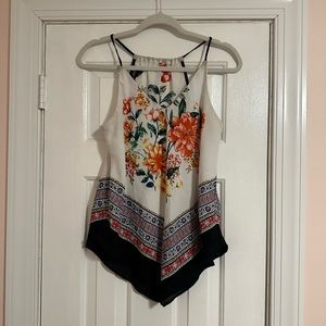 Asymmetrical summer top